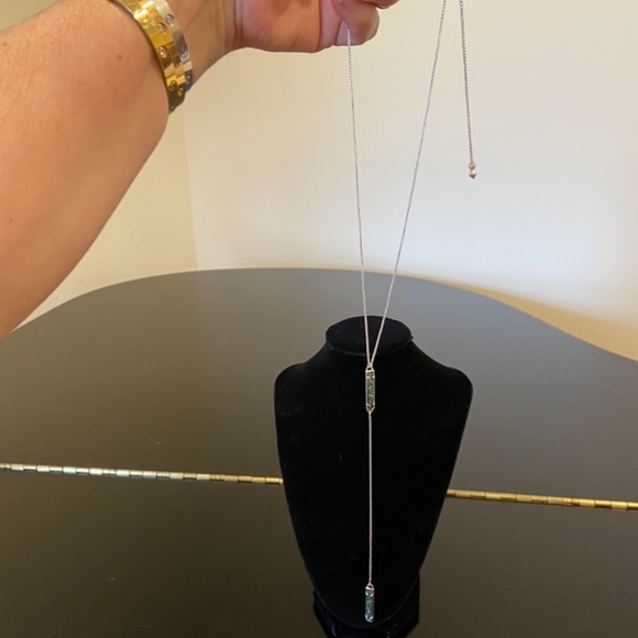 NWT Authentic Luxury Minimalist Kendra Scott Lilly Y necklace - Picture 10 of 16